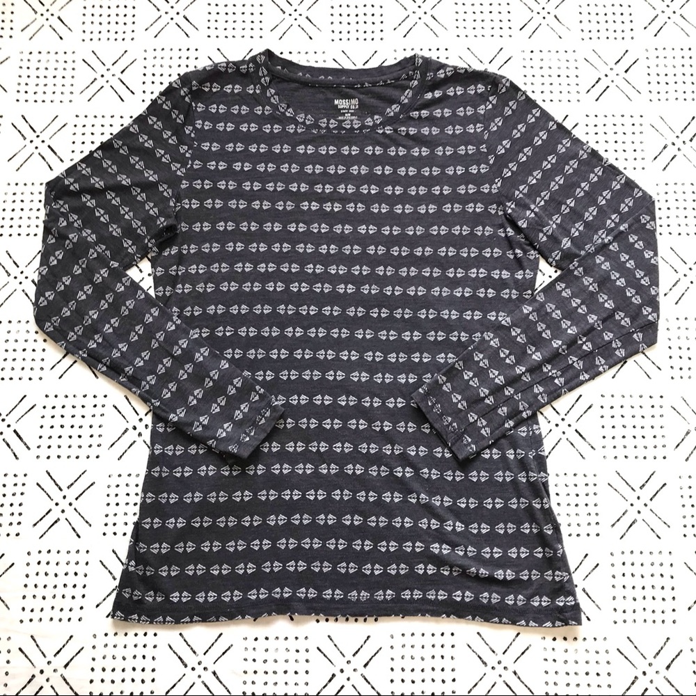 MOSSIMO SUPPLY CO. CREW NECK LONG SLEEVE TEE